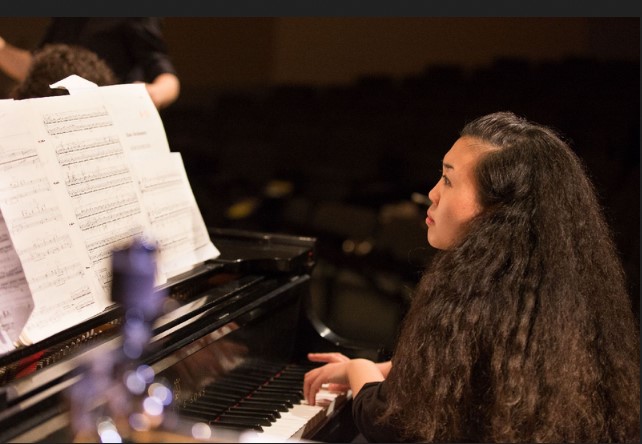 Yumi Suehiro Solo Recital at Klavierhaus